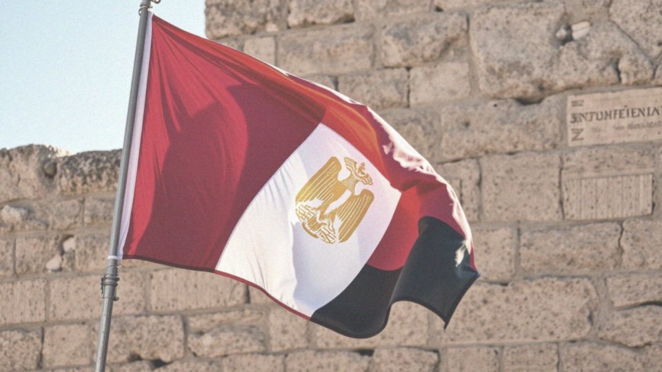 Jak wygląda flaga Egiptu i co symbolizuje?